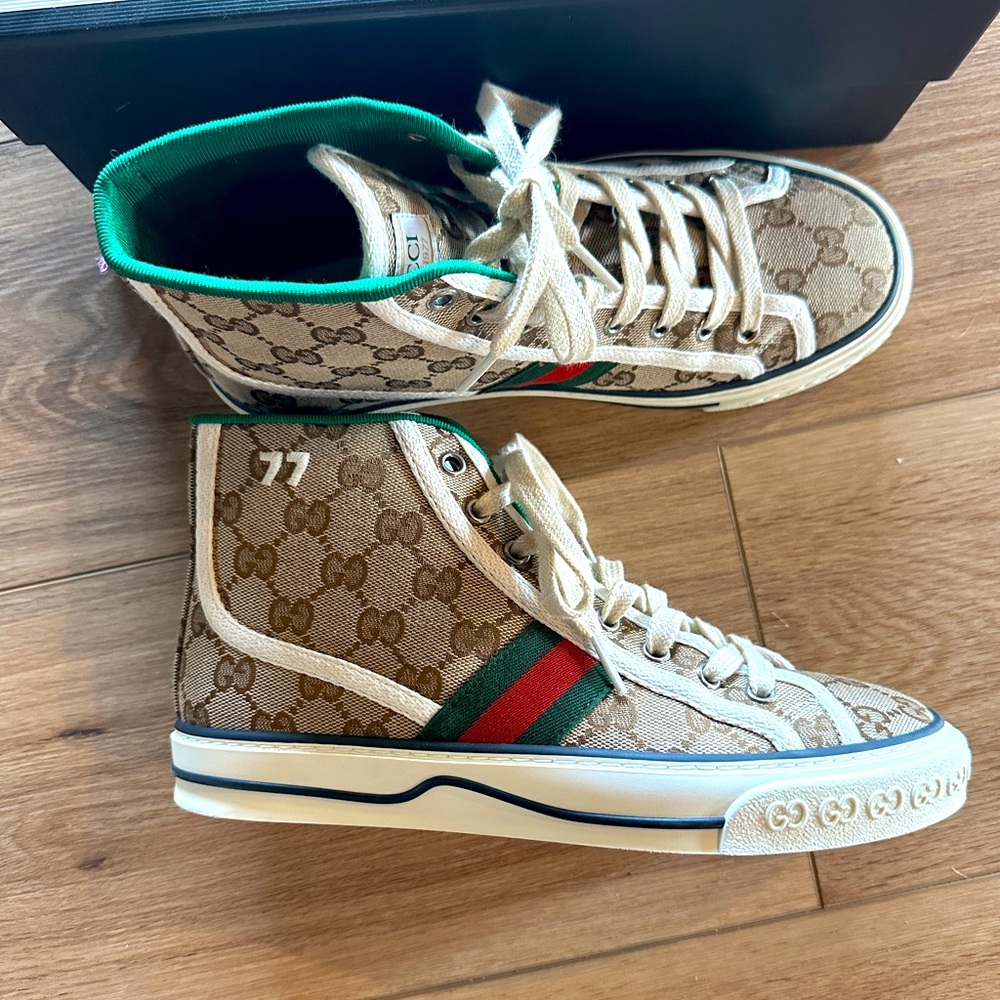 100% Authentic Gucci Tennis 1977 High Top Sneaker size 37